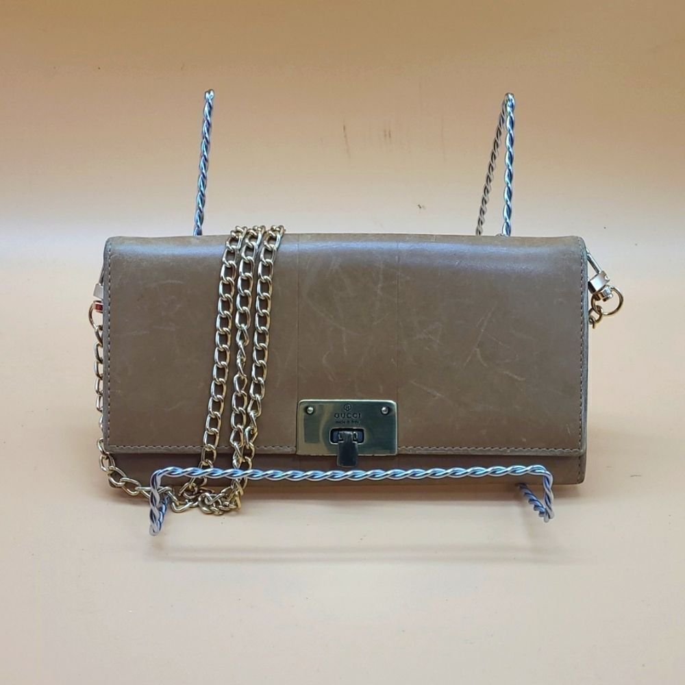 Authentic Gucci Wallet on Chain